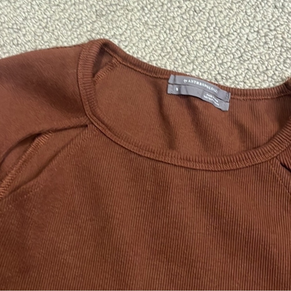 Anthropologie Ribbed Shoulder Cutout Detail Long Sleeved Top, Size Small - Picture 3 of 5